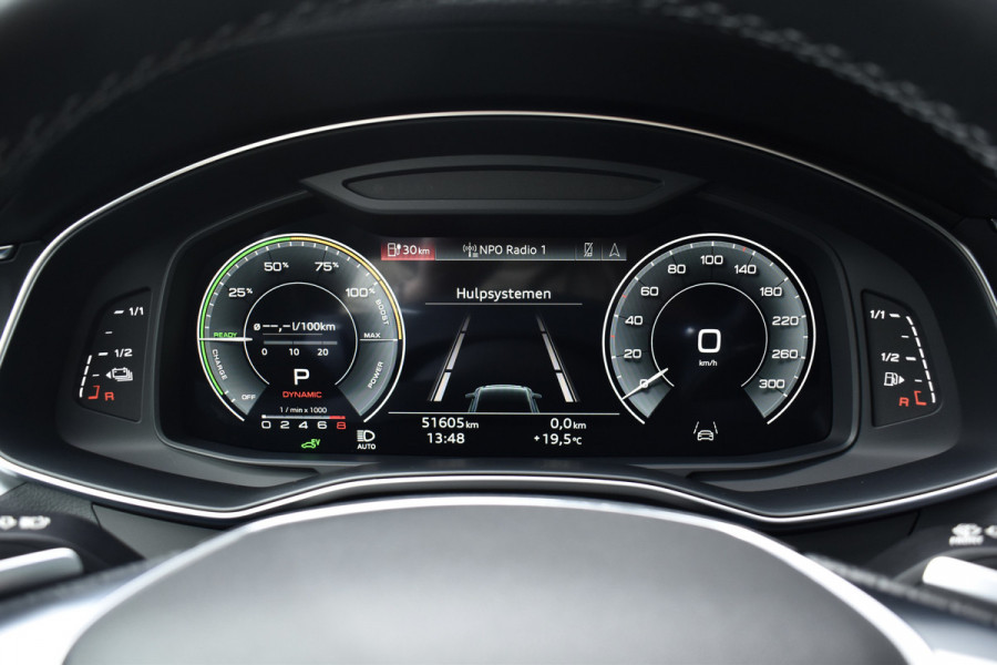 Audi A6 Avant 55 TFSI e Quattro 367pk Competition | Pano | Matrix | ACC | Memory Seats | B&O | 360 Camera | Sfeerverlichting |