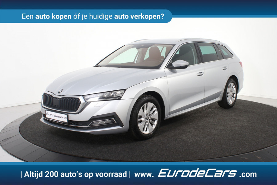 Škoda Octavia Combi e-TSI Ambition DSG *1ste eigenaar*Navigatie*Stoelverwarming*Trekhaak*