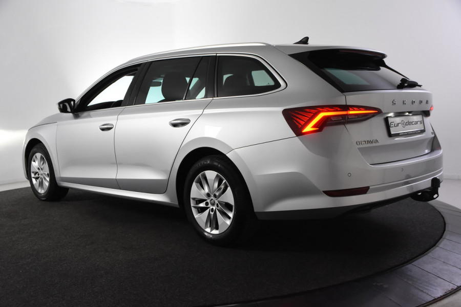 Škoda Octavia Combi e-TSI Ambition DSG *1ste eigenaar*Navigatie*Stoelverwarming*Trekhaak*