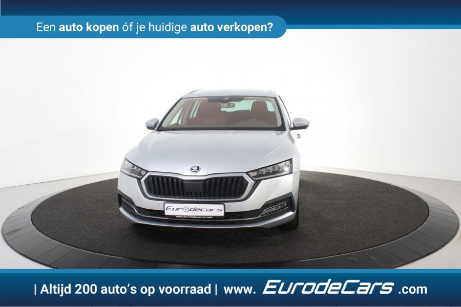 Škoda Octavia Combi e-TSI Ambition DSG *1ste eigenaar*Navigatie*Stoelverwarming*Trekhaak*