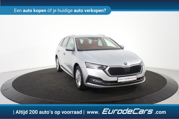 Škoda Octavia Combi e-TSI Ambition DSG *1ste eigenaar*Navigatie*Stoelverwarming*Trekhaak*