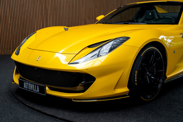 Ferrari 812 GTS 6.5 V12 HELE Full-carbon Lift 360° Full-PPF JBL Passenger display Painted Ferrari Shields Daytona Racing seats