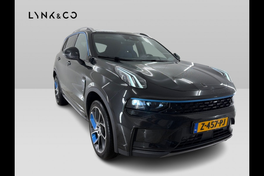 Lynk & Co 01 1.5 Plug-in Hybrid Stuur/Stoelverw. Adapt.Cruise Zwarte hemel Carplay 360°Cam