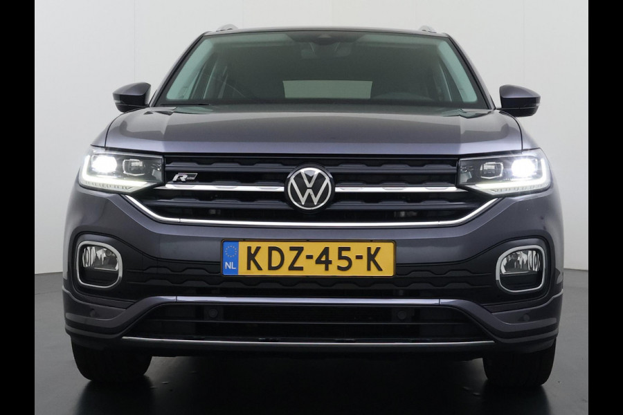 Volkswagen T-Cross 1.0 TSI R-Line AUTOMAAT | CAMERA | FULL LED | KEYLESS START & GO | ADAPTIEVE CRUISE CONTROL | DIGITAL DASHBOARD | DODEHOEKDETECTIE | DIRECT LEVERBAAR MET 12 MND BOVAG GARANTIE |