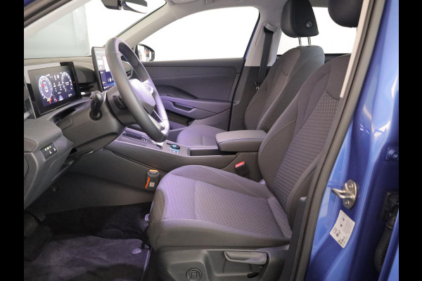 Volkswagen T-Roc Life First Edition 1.5 eTSI 85 kW / 116 PK SUV 7 v DSG | Camera| 18'LM-velgen| verwarmd stuur en stoelen
