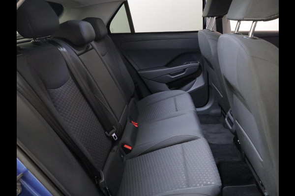 Volkswagen T-Roc Life First Edition 1.5 eTSI 85 kW / 116 PK SUV 7 v DSG | Camera| 18'LM-velgen| verwarmd stuur en stoelen