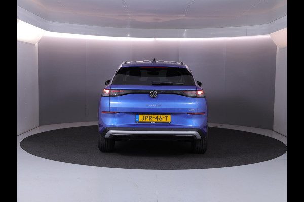Volkswagen T-Roc Life First Edition 1.5 eTSI 85 kW / 116 PK SUV 7 v DSG | Camera| 18'LM-velgen| verwarmd stuur en stoelen
