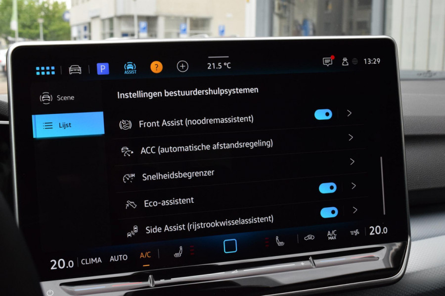 Volkswagen Golf 1.5 eTSI Goal|ACC|Sfeer|Carplay|Stuur+stoelvw.