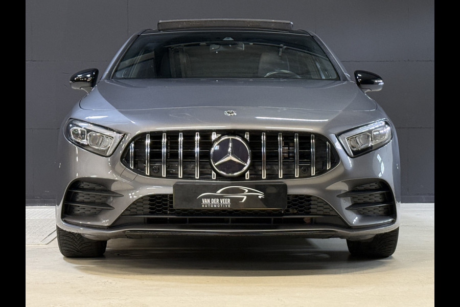 Mercedes-Benz A-Klasse 250 e Premium AMG | Panoramadak | Sfeerverlichting | Camera