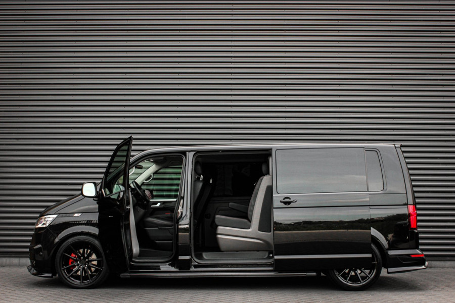 Volkswagen Transporter 2.0 TDI L2H1 199PK JB-EDITION DSG / PDC / SCHROEFSET / LEDEREN BEKLEDING / FULL / APPLE CARPLAY / NAVIGATIE