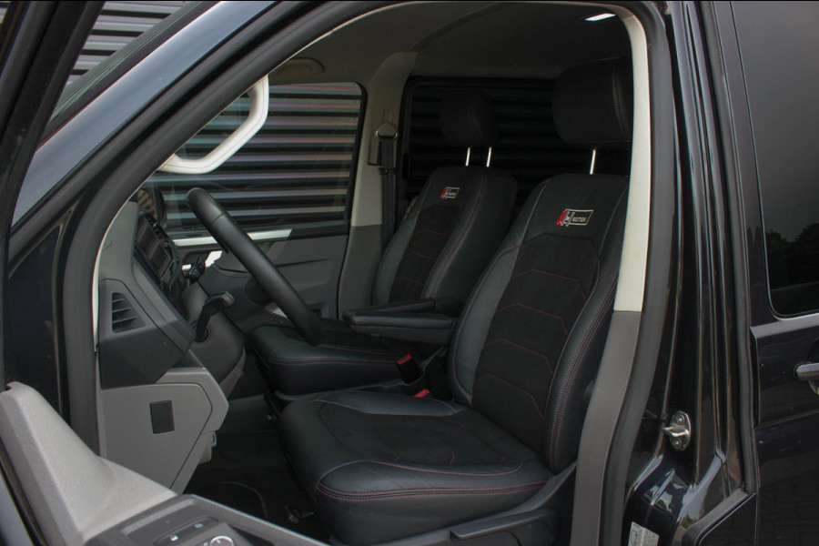 Volkswagen Transporter 2.0 TDI L2H1 199PK JB-EDITION DSG / PDC / SCHROEFSET / LEDEREN BEKLEDING / FULL / APPLE CARPLAY / NAVIGATIE