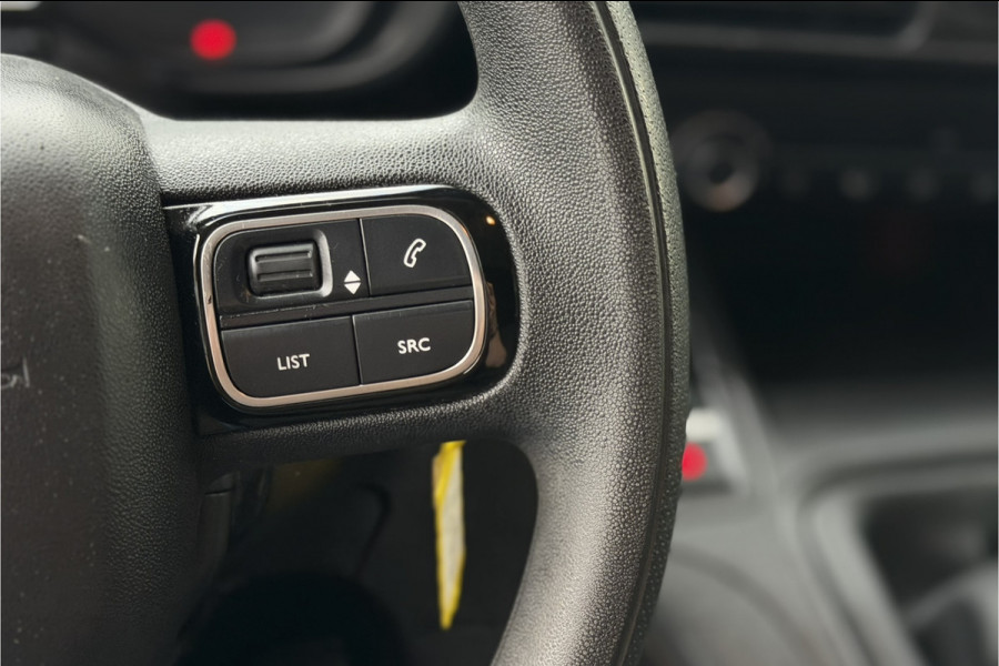 Citroën Berlingo 1.2 PureTech | BPM VRIJ | 3-zits | Camera | PDC V & A | NAVI | Nieuwe D-riem