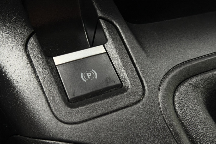 Citroën Berlingo 1.2 PureTech | BPM VRIJ | 3-zits | Camera | PDC V & A | NAVI | Nieuwe D-riem