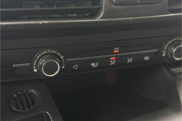 Citroën Berlingo 1.2 PureTech | BPM VRIJ | 3-zits | Camera | PDC V & A | NAVI | Nieuwe D-riem