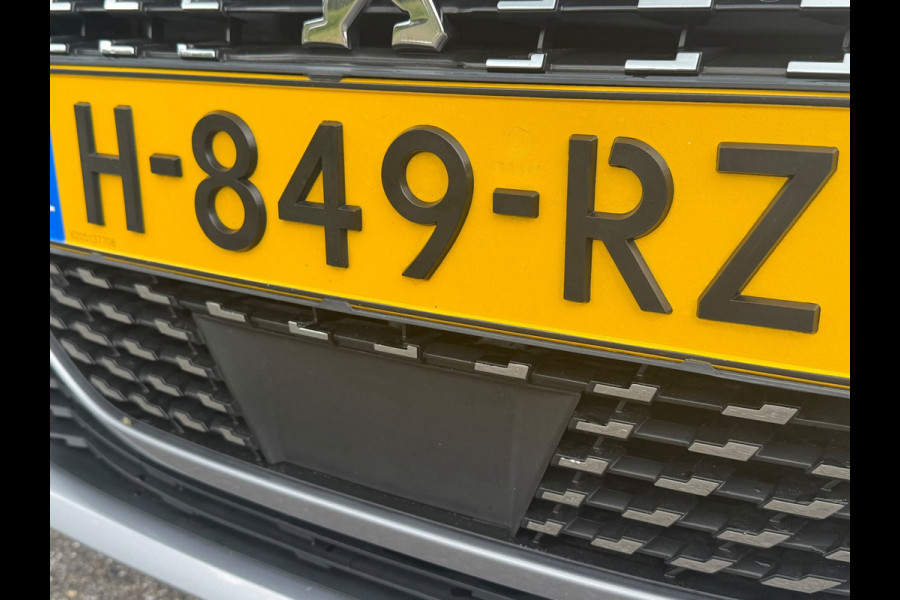 Peugeot 208 1.2 PureTech Allure Sport, achteruitrijcamera, 100 pk, adaptief cruise ,vele opties, NL auto met nationale auto pas