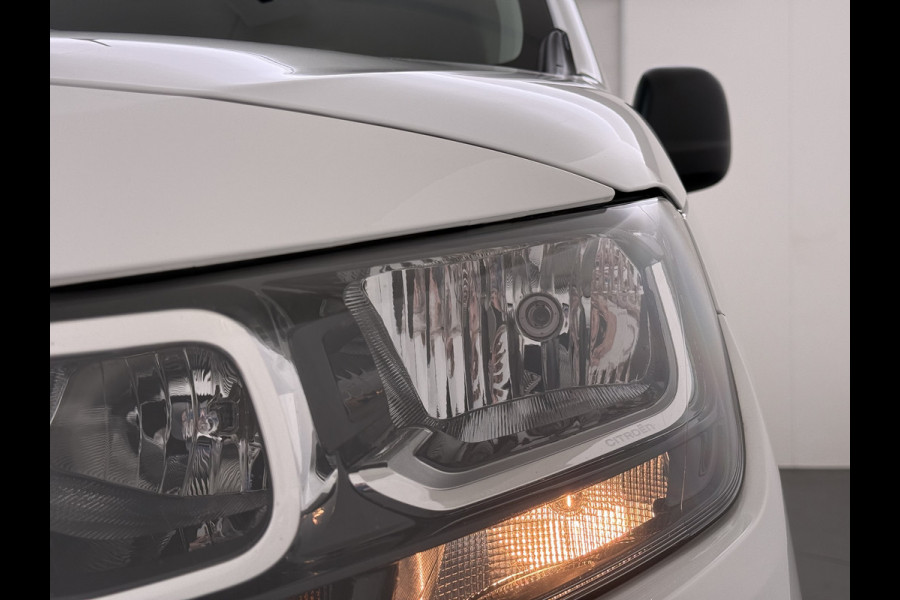 Citroën Berlingo 1.5 HDI Navi* Laadruimte-Airco Trekhaak Apple Carplay Android Auto Cruise Control Pdc Club Dakdragers Schuifdeur Betonplex Vloer Wandbetimmering 1.230KG Trekgewicht Euro 6