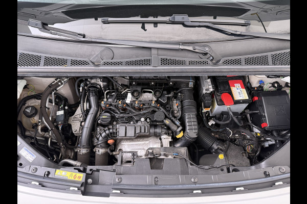 Citroën Berlingo 1.5 HDI Navi* Laadruimte-Airco Trekhaak Apple Carplay Android Auto Cruise Control Pdc Club Dakdragers Schuifdeur Betonplex Vloer Wandbetimmering 1.230KG Trekgewicht Euro 6