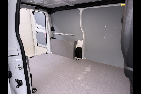 Opel Vivaro 2.0CDTI 145pk L2H1 3-Pers. Trekhaak Euro 6 Navi Apple Carplay Android Auto Airco Cruise Control Pdc Edition Regen-Lichtsensor Betonplex Vloer Wandbetimmering Schuifdeur 2.500KG Trekgewicht Origineel Nederlandse Bus