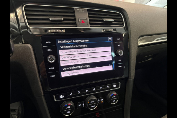 Volkswagen Golf 1.5 TSI R-Line | LED | ACC | Virtual | CAM