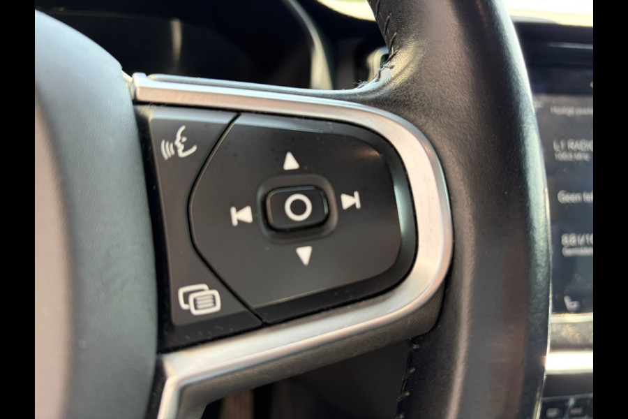 Volvo V60 2.0 T5 251PK Aut. Leder Wegkl.Trekhaak Navi Ecc Adap.Cruise Contourstoelen Apple CarPlay Android Auto Bordherk. High Performance Elek.Stoelen+Memory Elek.Achterklep Privacy Glas Lmv 18" Regensensor 1.800KG Trekgewicht Origineel Nederlandse Auto