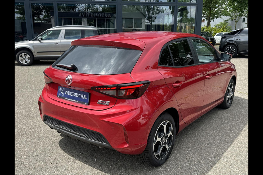 MG MG3 Hybrid+ 1.5 Hybrid+ Luxury 7 JAAR MG FABRIEKS GARANTIE TM 02-2032 | STOEL + STUURVERWARMING | 360 CAMERA | ADAP. CRUISE | DODE HOEK | KEYLESS | APPLE CARPLAY |