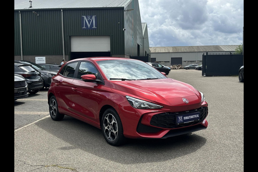 MG MG3 Hybrid+ 1.5 Hybrid+ Luxury 7 JAAR MG FABRIEKS GARANTIE TM 02-2032 | STOEL + STUURVERWARMING | 360 CAMERA | ADAP. CRUISE | DODE HOEK | KEYLESS | APPLE CARPLAY |