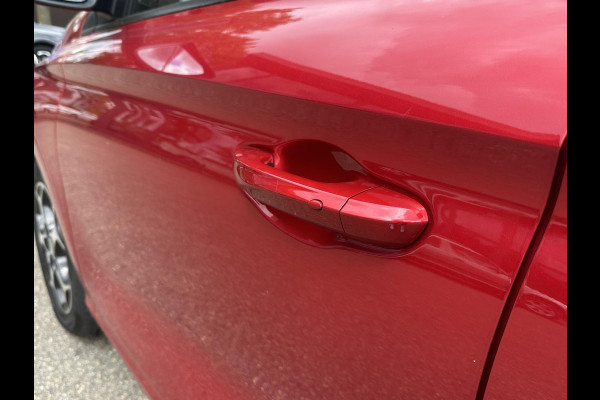 MG MG3 Hybrid+ 1.5 Hybrid+ Luxury 7 JAAR MG FABRIEKS GARANTIE TM 02-2032 | STOEL + STUURVERWARMING | 360 CAMERA | ADAP. CRUISE | DODE HOEK | KEYLESS | APPLE CARPLAY |