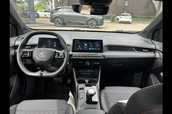MG MG3 Hybrid+ 1.5 Hybrid+ Luxury 7 JAAR MG FABRIEKS GARANTIE TM 02-2032 | STOEL + STUURVERWARMING | 360 CAMERA | ADAP. CRUISE | DODE HOEK | KEYLESS | APPLE CARPLAY |