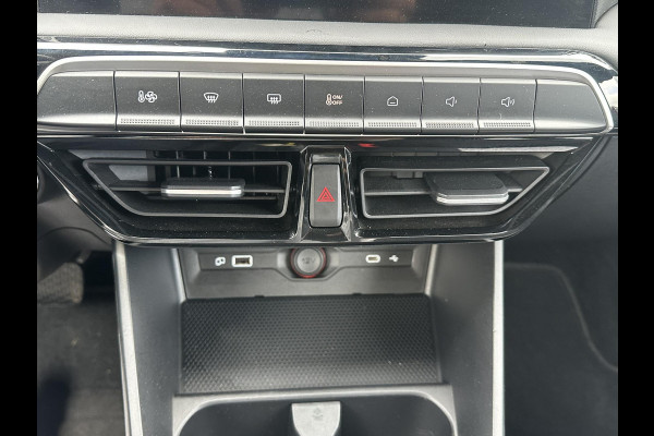MG MG3 Hybrid+ 1.5 Hybrid+ Luxury 7 JAAR MG FABRIEKS GARANTIE TM 02-2032 | STOEL + STUURVERWARMING | 360 CAMERA | ADAP. CRUISE | DODE HOEK | KEYLESS | APPLE CARPLAY |