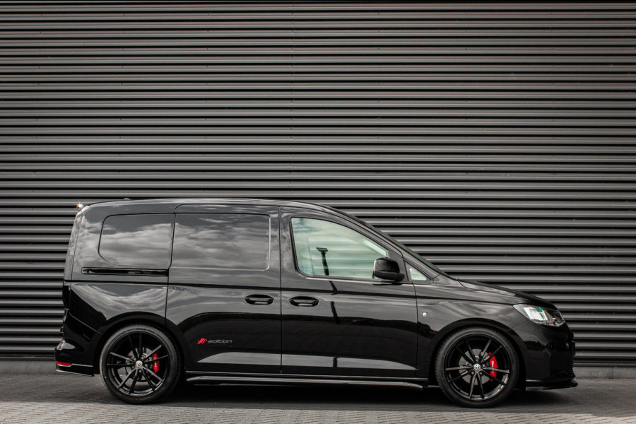 Volkswagen Caddy Cargo JB- EDITION / MAXTRON / SIDE- BARS / VERLAGING / ELEK- PAKKET / BLACK OPS / LEDEREN BEKELDING /AIRCO/ 45DKM