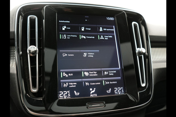 Volvo XC40 T5 Twin Engine R-Design PHEV 262pk | Trekhaak Af Fabriek | Panodak | Adaptive Cruise | 360 Camera | Harman / Kardon | Alcantara Sportstoelen Memory & Verwarmd | Apple Carplay | Stuur Verwarmd | Keyless | Blis | 19"L.M | Plug In Hybrid |