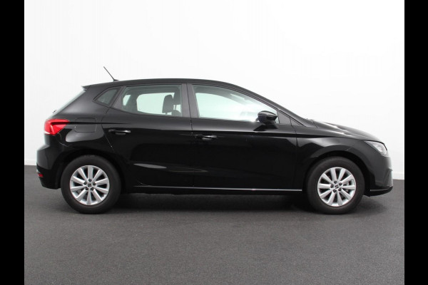 Seat Ibiza 1.0 MPI Style Navigatie Apple Carplay/Android Auto Climate Control Cruise Control Stoelverwarming Lichtmetalen velgen