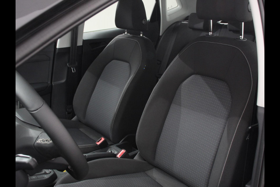 Seat Ibiza 1.0 MPI Style Navigatie Apple Carplay/Android Auto Climate Control Cruise Control Stoelverwarming Lichtmetalen velgen