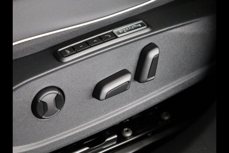 Volkswagen ID.4 Pro Limited Edition Plus 77 kWh accu 210 kW / 286 / Panoramadak / IQ-Light / Massage / Travelassist