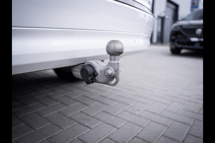Volvo XC90 2.0 T8 Recharge AWD Ultimate Bright - R-Design l Pano l Trekhaak l HUD l Memory