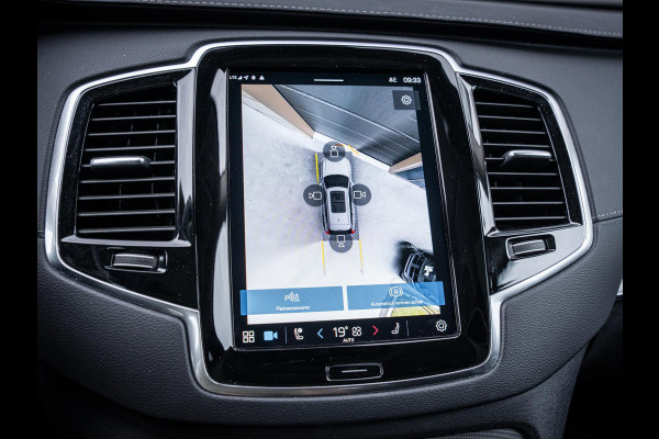 Volvo XC90 2.0 T8 Recharge AWD Ultimate Bright - R-Design l Pano l Trekhaak l HUD l Memory