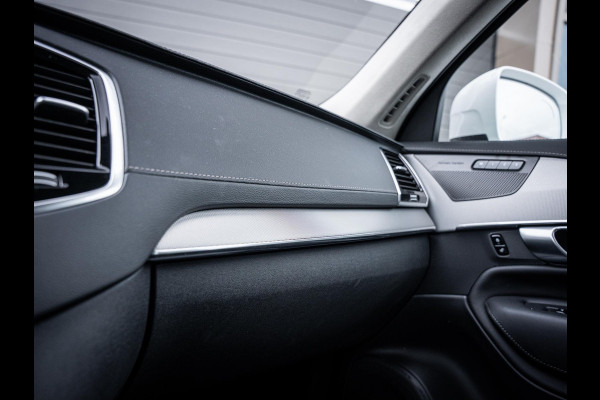 Volvo XC90 2.0 T8 Recharge AWD Ultimate Bright - R-Design l Pano l Trekhaak l HUD l Memory