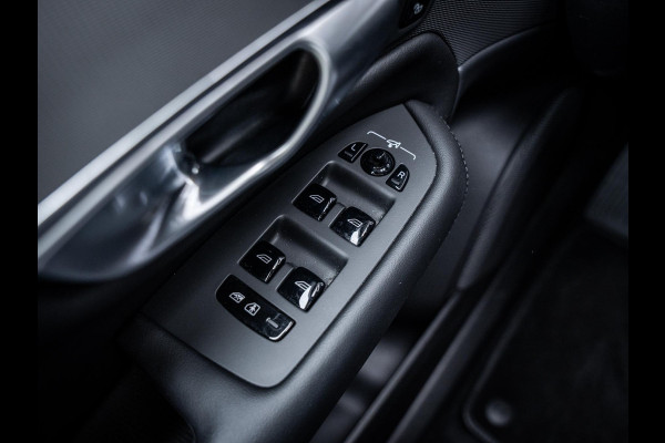 Volvo XC90 2.0 T8 Recharge AWD Ultimate Bright - R-Design l Pano l Trekhaak l HUD l Memory