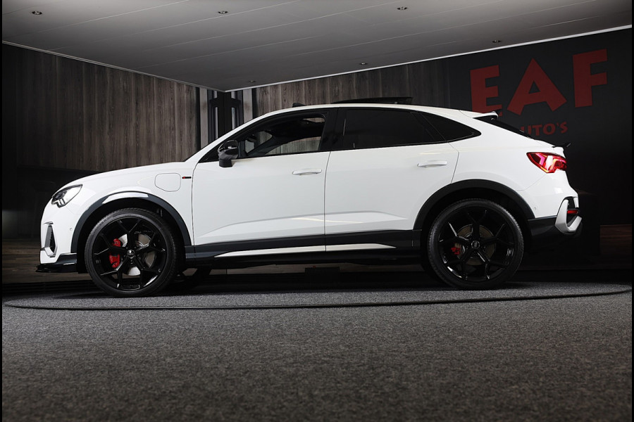 Audi Q3 Sportback 45 TFSI e RSQ3 Look / Memory / Camera / Acc / Lane Assist / Dode Hoek / S Line Zetels / Pano / Matrix / 21 In