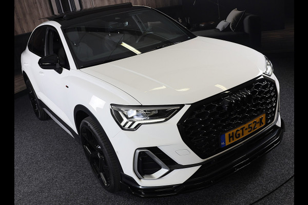 Audi Q3 Sportback 45 TFSI e RSQ3 Look / Memory / Camera / Acc / Lane Assist / Dode Hoek / S Line Zetels / Pano / Matrix / 21 In