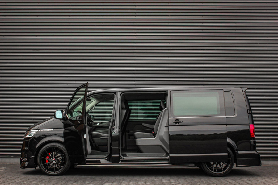 Volkswagen Transporter 2.0 TDI L2H1 150PK BULLI DC DUBBEL CABINE / LEIGHTONVANS BODYKIT / FULL OPTIONS / LEDER / FULL BLACK /APPLE