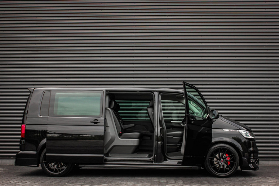 Volkswagen Transporter 2.0 TDI L2H1 150PK BULLI DC DUBBEL CABINE / LEIGHTONVANS BODYKIT / FULL OPTIONS / LEDER / FULL BLACK /APPLE