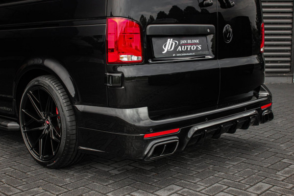 Volkswagen Transporter 2.0 TDI L2H1 150PK BULLI DC DUBBEL CABINE / LEIGHTONVANS BODYKIT / FULL OPTIONS / LEDER / FULL BLACK /APPLE