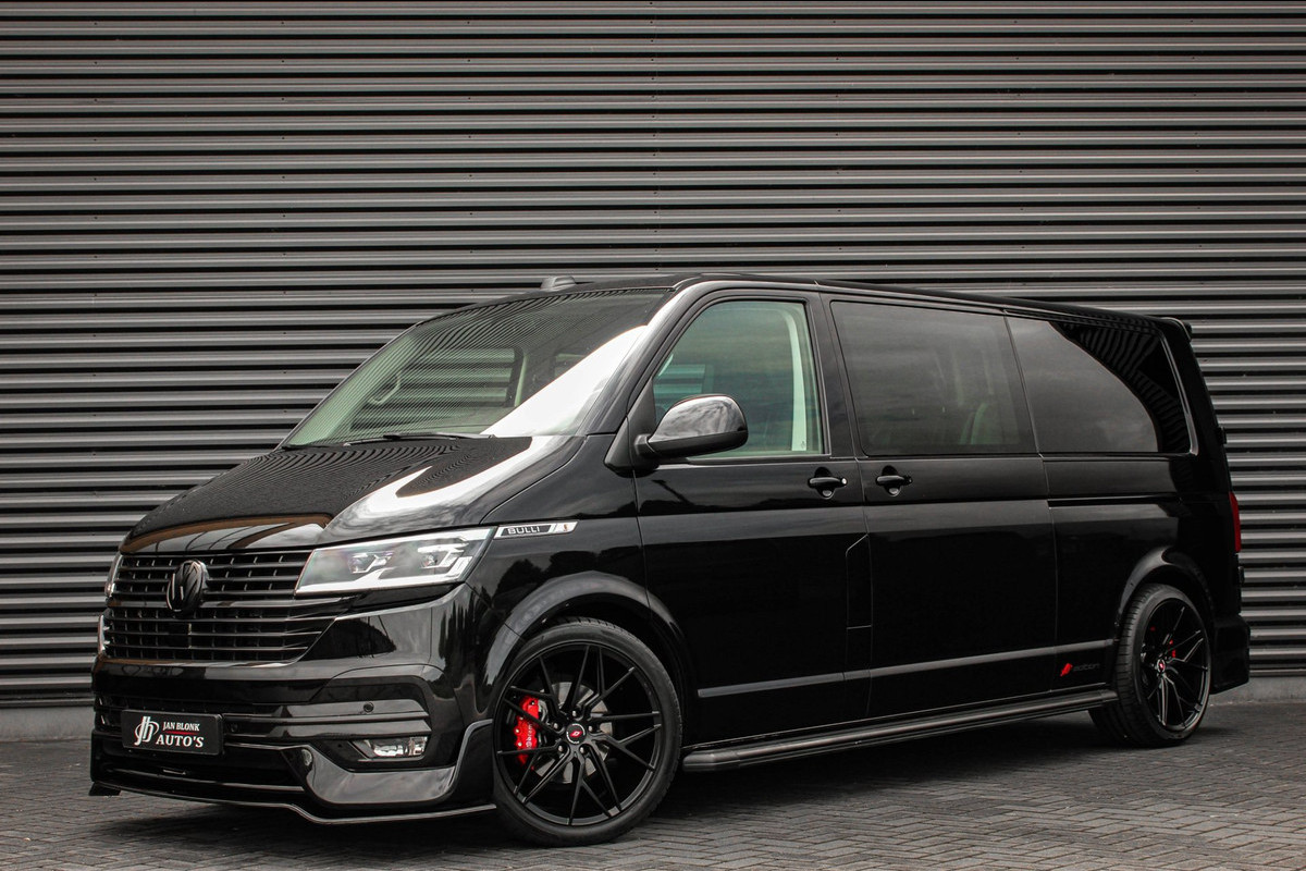 Volkswagen Transporter 2.0 TDI L2H1 150PK BULLI DC DUBBEL CABINE / LEIGHTONVANS BODYKIT / FULL OPTIONS / LEDER / FULL BLACK /APPLE