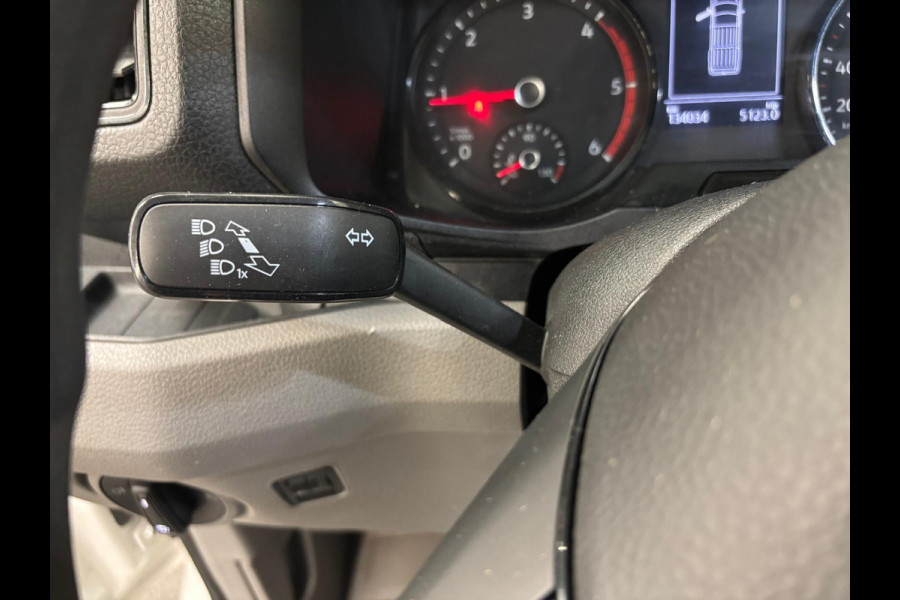 Volkswagen Crafter 35 2.0 TDI L4H3 Comfortline Automaat Carplay Cruise Control Stoelverwarming Standkachel 270 Graden Deuren Parkeersensoren
