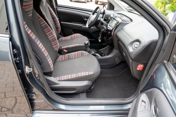 Citroën C1 1.0 VTi Shine 5 Drs|Prijs rijklaar incl 12 mnd garantie| Clima Camera Navi via Carplay Lmv Bluetooth