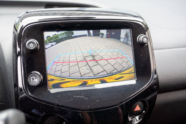 Citroën C1 1.0 VTi Shine 5 Drs|Prijs rijklaar incl 12 mnd garantie| Clima Camera Navi via Carplay Lmv Bluetooth