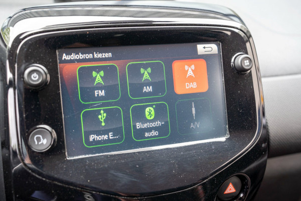 Citroën C1 1.0 VTi Shine 5 Drs|Prijs rijklaar incl 12 mnd garantie| Clima Camera Navi via Carplay Lmv Bluetooth