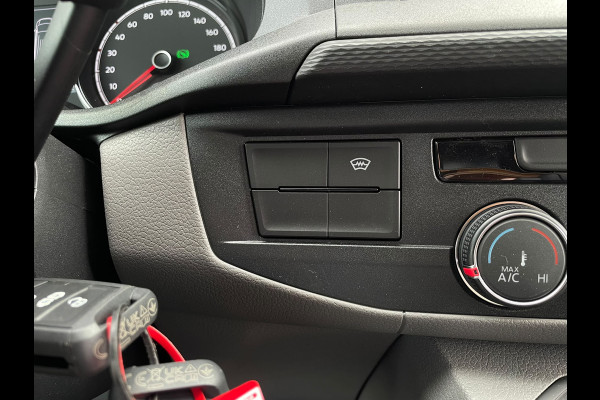 Volkswagen Transporter 2.0 TDI L2H1 28 BPM Vrij/(Complete inrichting Sortimo)/150pk/Camera