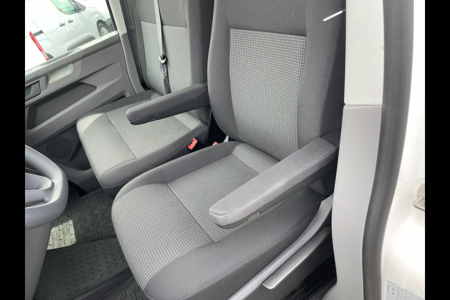 Volkswagen Transporter 2.0 TDI L2H1 28 BPM Vrij/(Complete inrichting Sortimo)/150pk/Camera